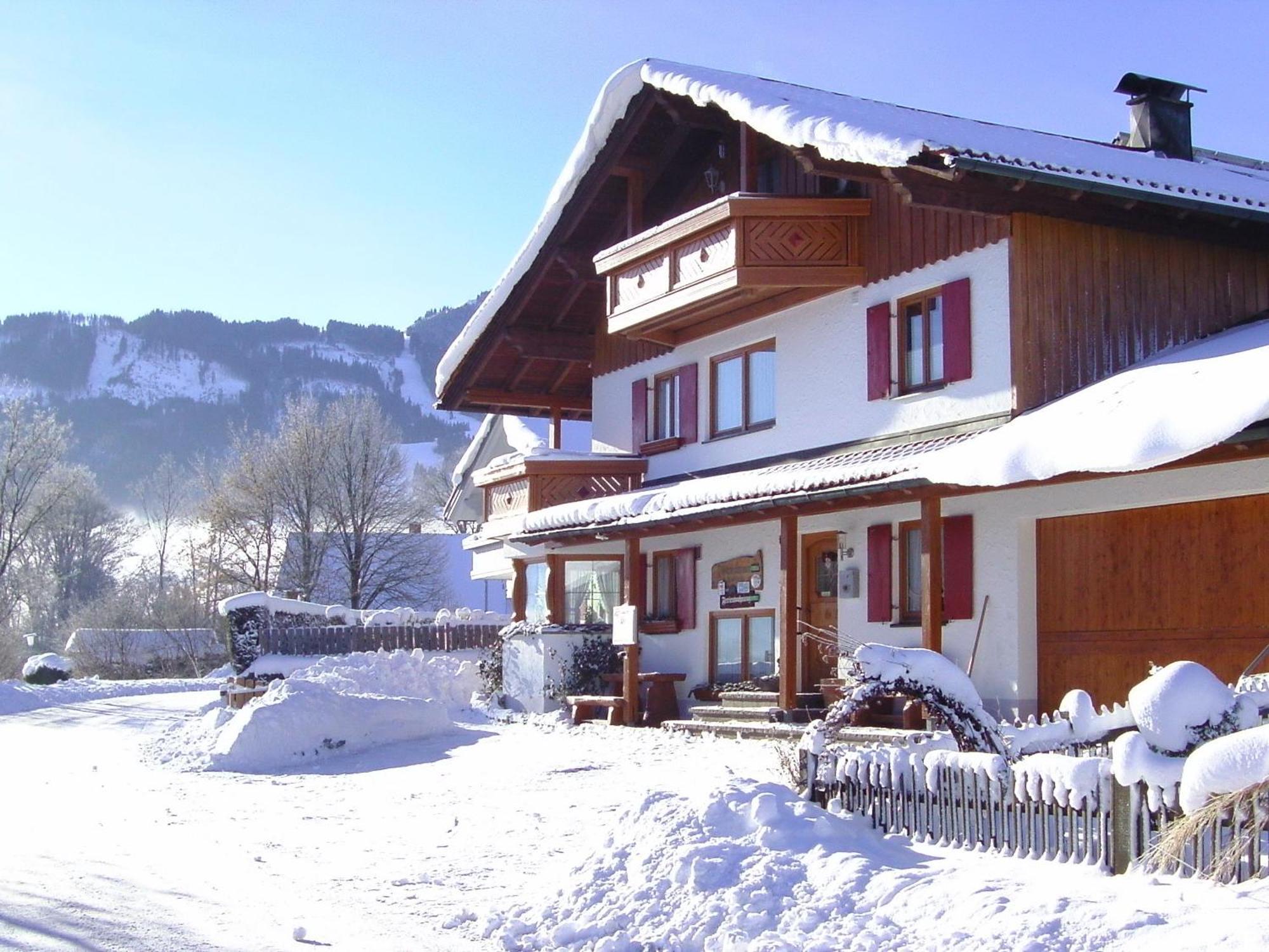 Gaestehaus Kerpf Inclusive Koenigscard Nesselwang Luaran gambar